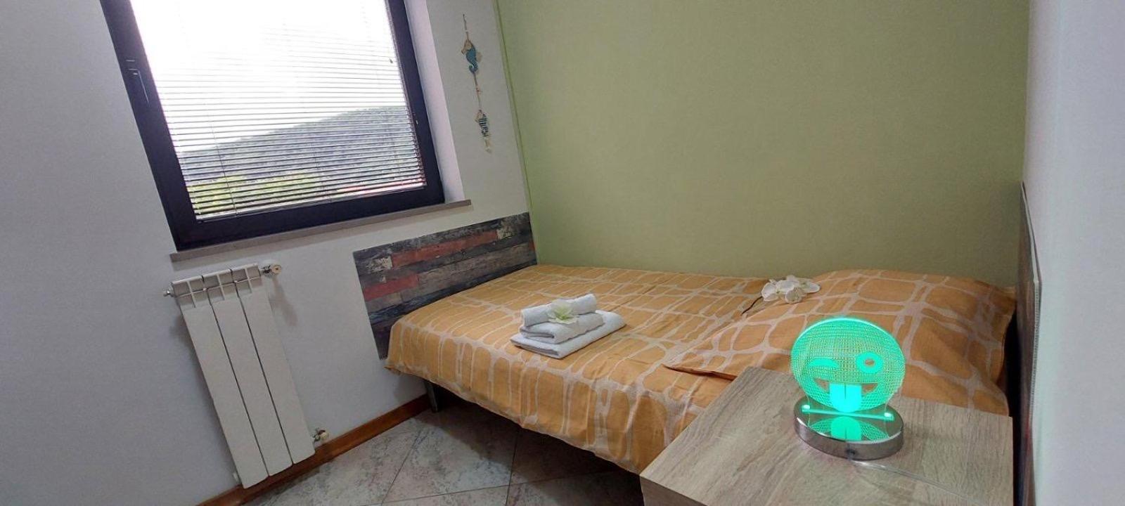 Apartma Mimi Dekani Exterior foto